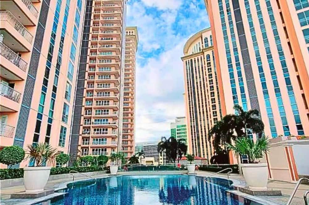 Pinagsama Resort | Live Luxury Living at BGC Venice