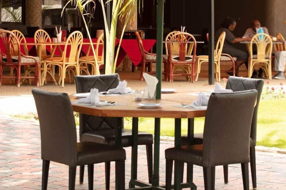 Ngelani Hotel | Lysak Haven Park Machakos