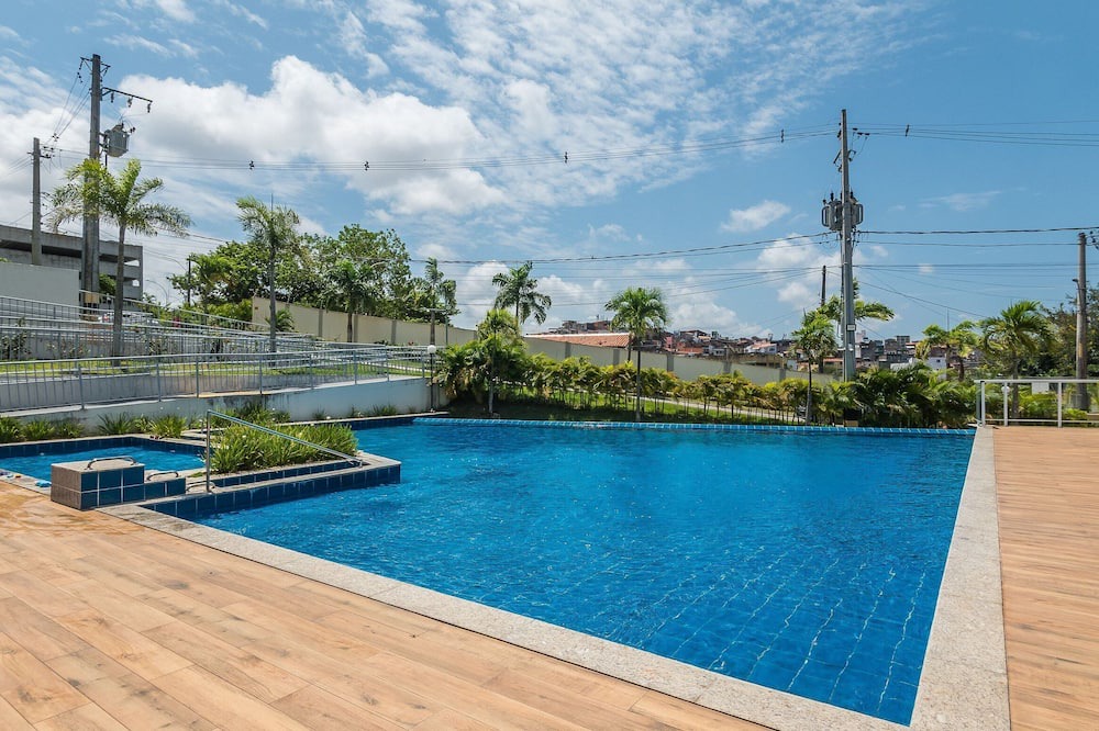 Salvador Apartment | 2-bedroom Apart in Condominium With Pool Map0803