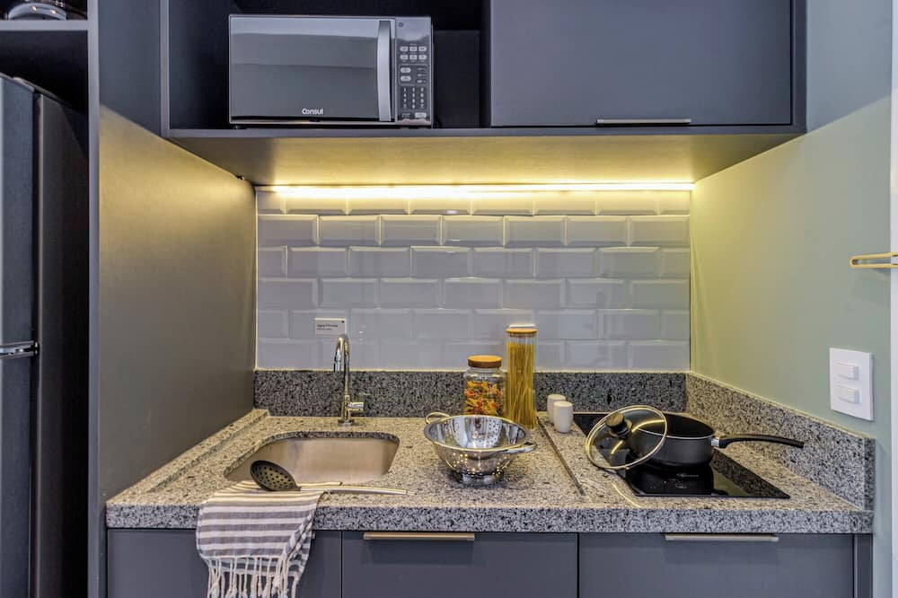 Consolacao Apartment | Charlie Nik Paulista