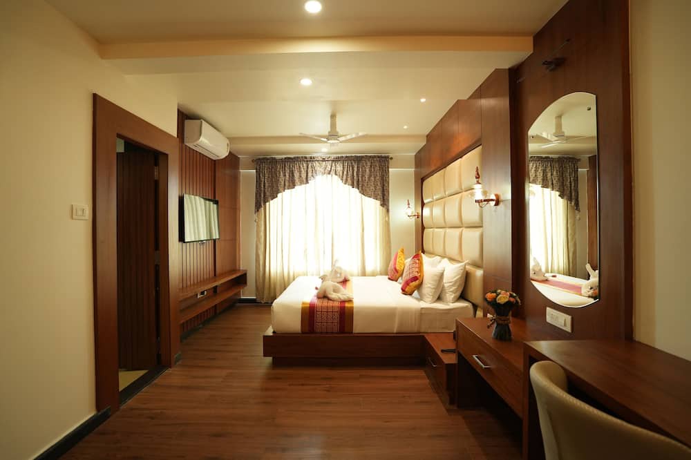 Kushalnagar Hotel | Captains Crown Hotels And Resorts