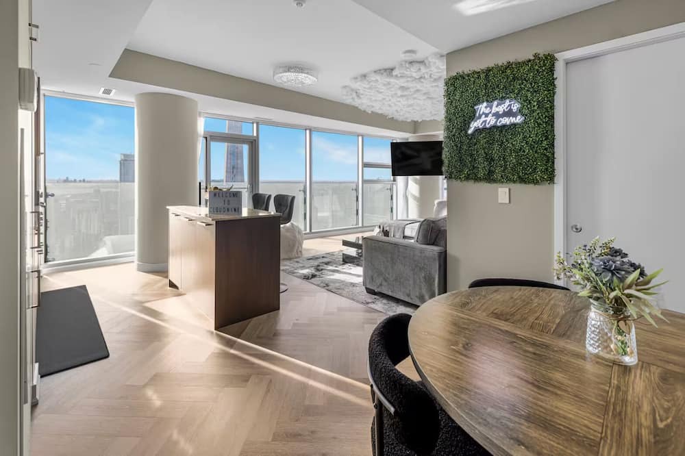 Downtown Toronto Hotel | Harbour Downtown