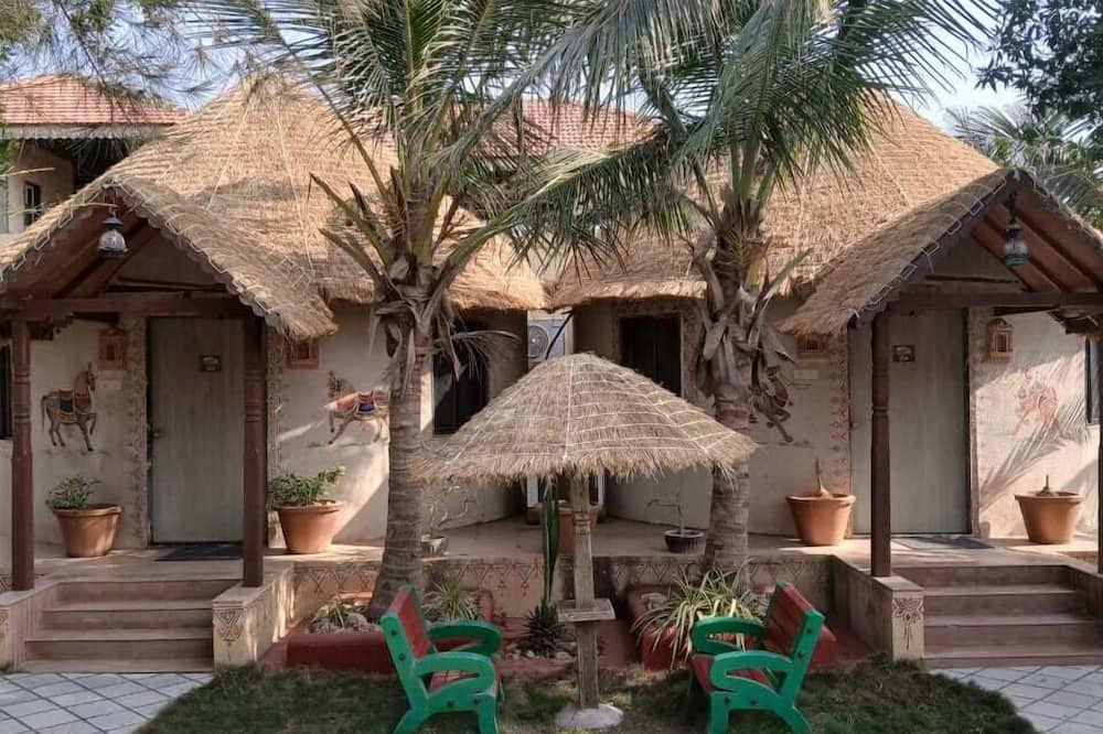 Mandvi Resort | HV BEACH RESORT