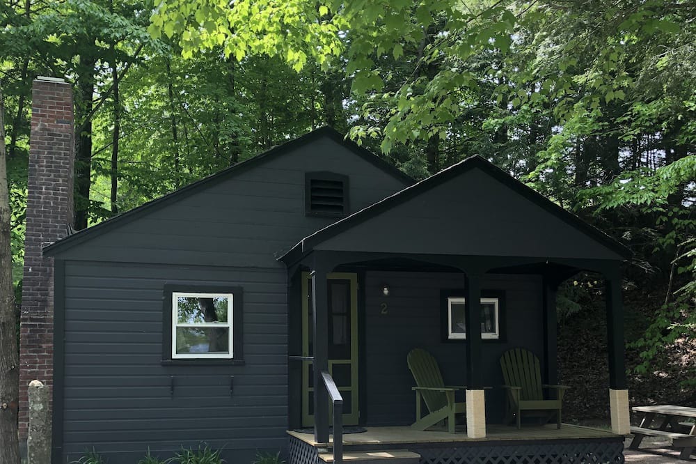 Holderness Cabin | Cottage Place on Squam Lake