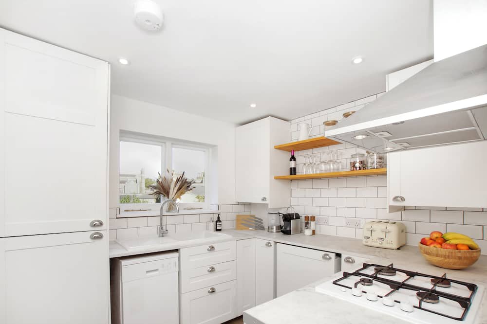 Bow Apartment | The Mile Luxe