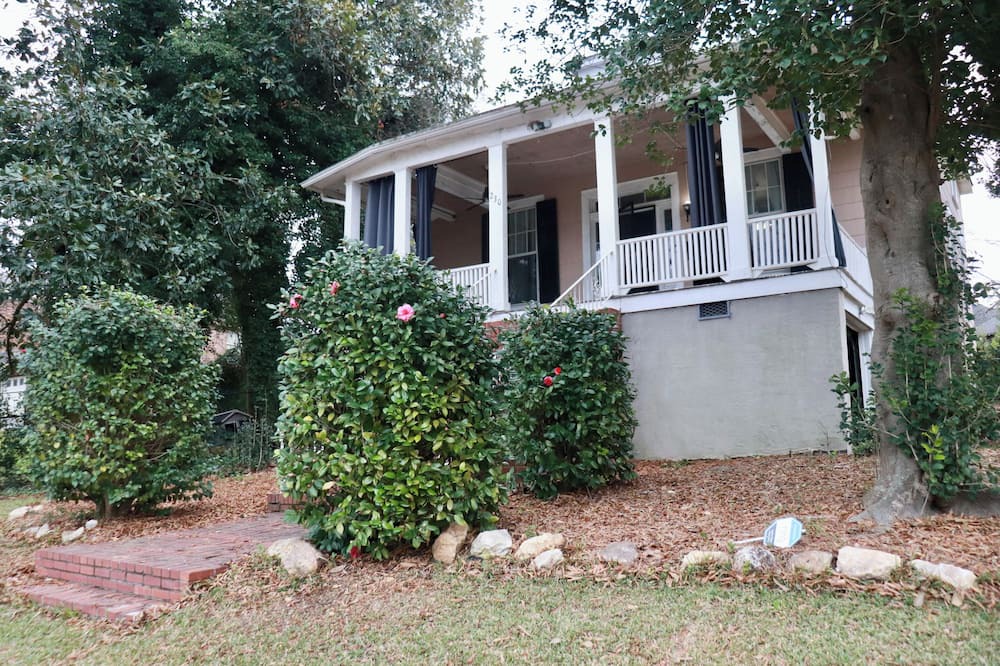 Macon House | Historic Home, Downtown Macon