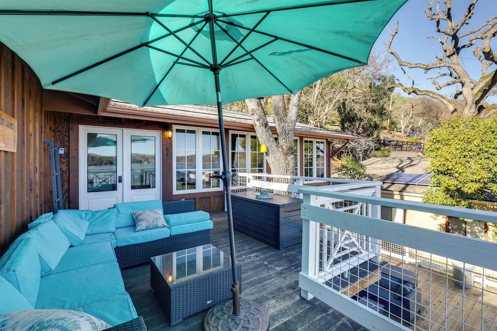 Clear Lake House | Waterfront Decks w/Views: Lower Lake Home!