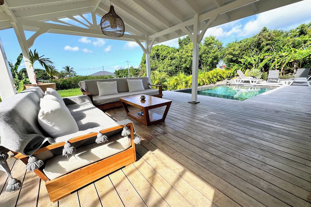 Grand-Bourg Villa | Grey houses, a beautiful villa featuring a piscine, cosy and spacious areas