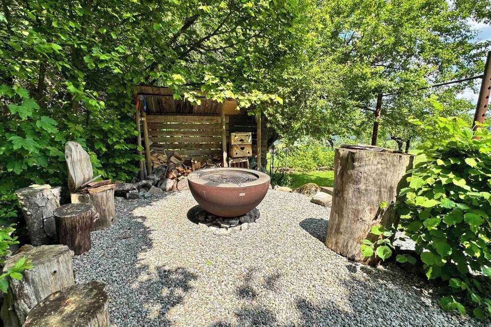 Homberg House | The enchanted farmhouse with Jacuzzi