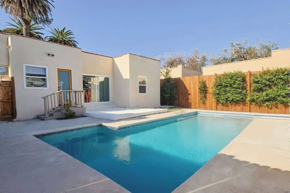 Mid City House | Cozy Retreat w pool prime Location