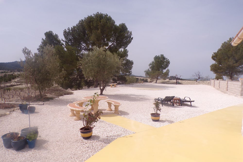 El Partidor Apartment | Countryside Apartment With Stunning Views