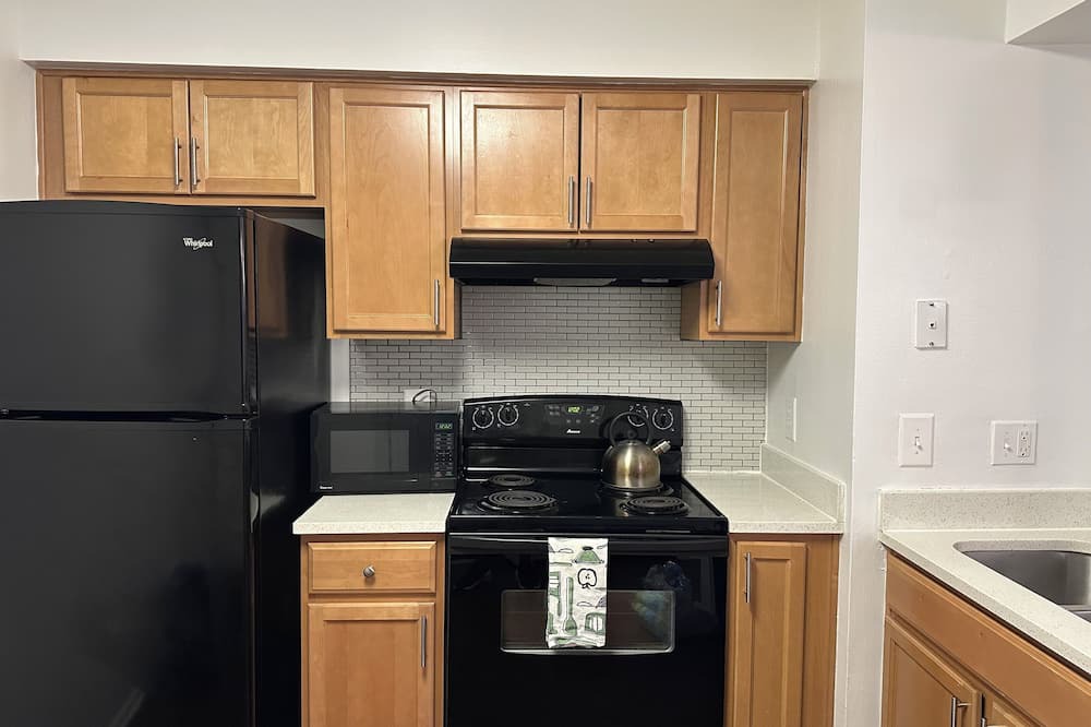 Gaithersburg Apartment | Lovely 1-bedroom apartment in the heart of town