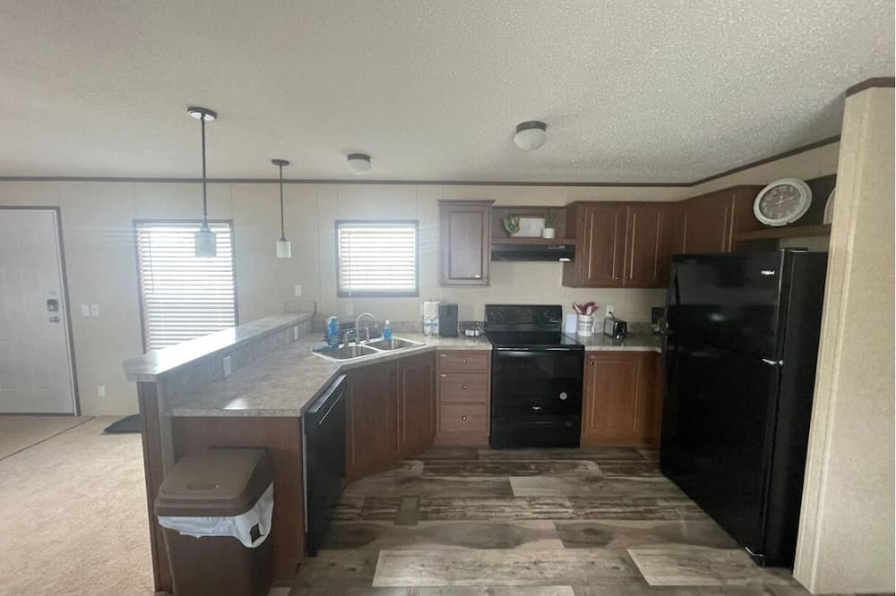 Warren House | Welcoming Warren Home for 4!