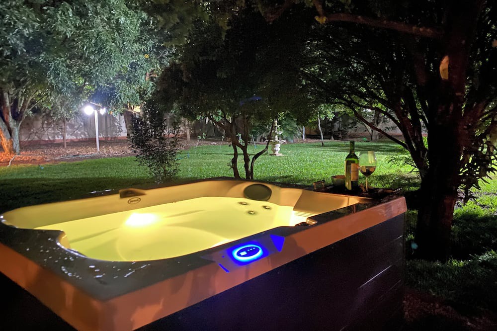 Assis House | Secret Garden in Assis SP