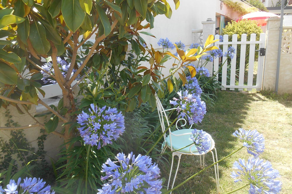 Meze Villa | 3 minutes walk from the beach, lovely studio with garden climate