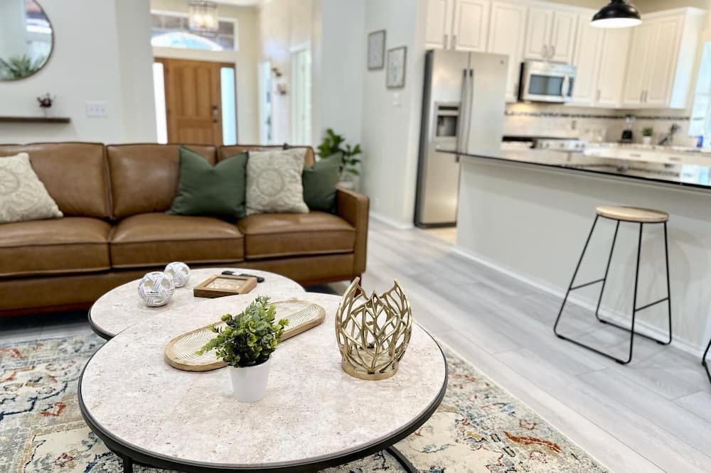 Frisco House | Luxury and Great Location in Frisco