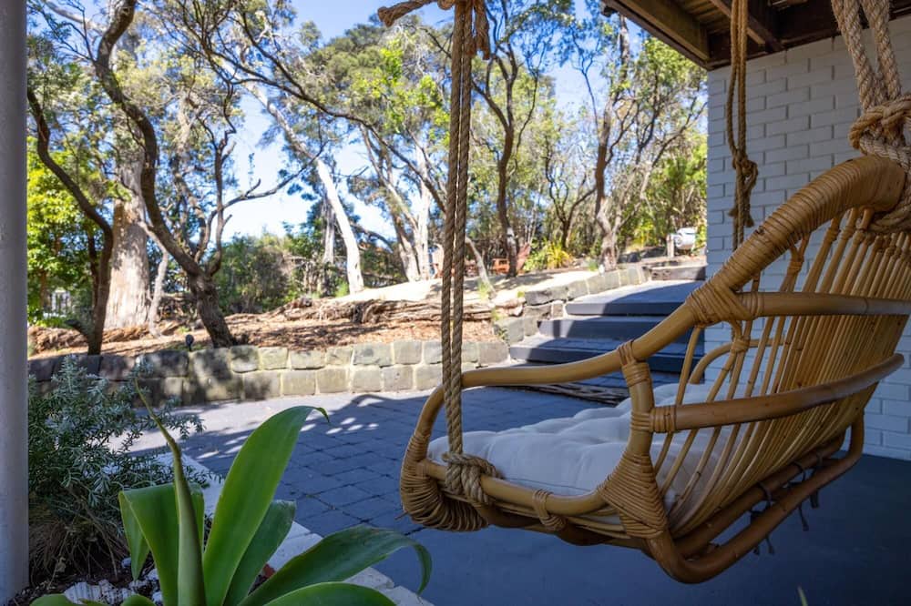 Blairgowrie House | Blairgowrie Beach Days - The perfect holiday home for families or a fun getaway with friends!