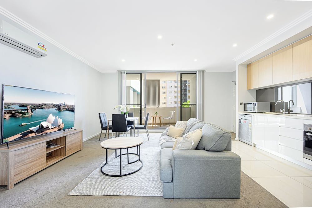 Liverpool Apartment | Liverpool Stunny Modern Apt |Wifi &Parkingnn