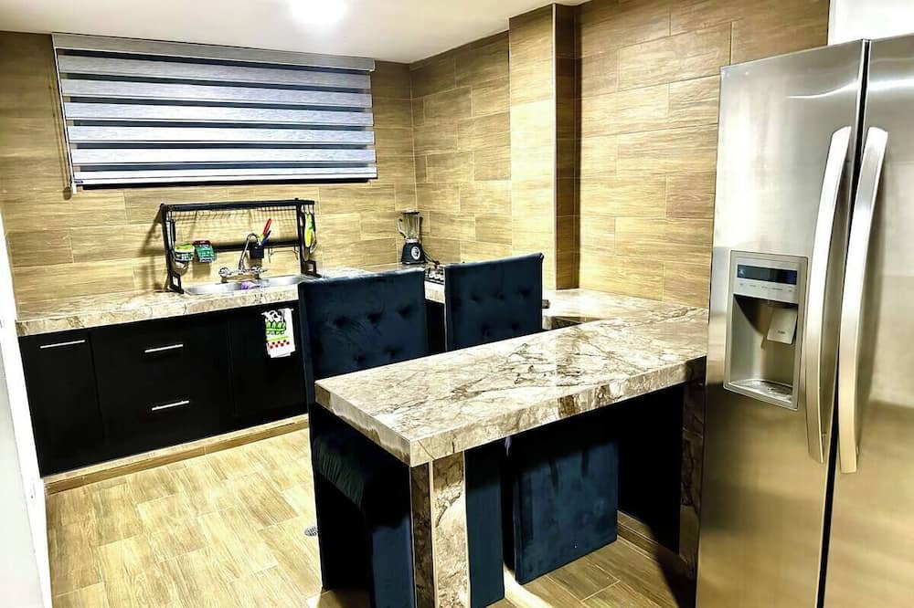 Quito Apartment | Private apartment with Jacuzzi