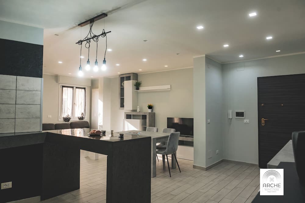Reggio Calabria Apartment | Archè ROOMS AND SUITES