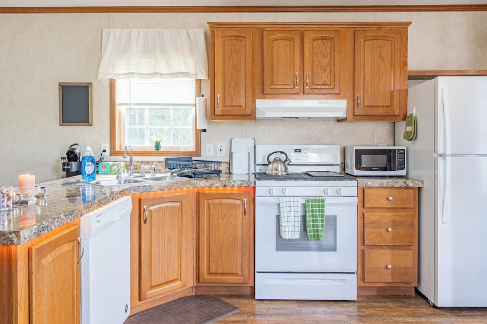 Olivebridge House | Cozy mobile home in centrally located, beautiful, Olivebridge.