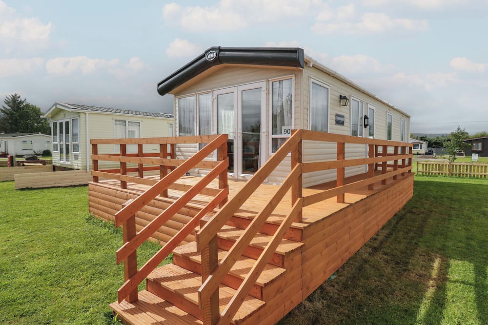 Denny Cottage | HAZEL, pet friendly, with a garden in Denny