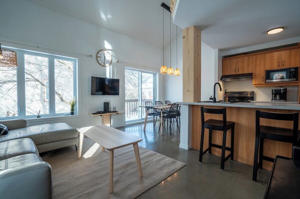 Beaupre Cottage | La Rossignol 1907 - Cottage for 6 people at 2 minutes from Mont-Sainte-Anne