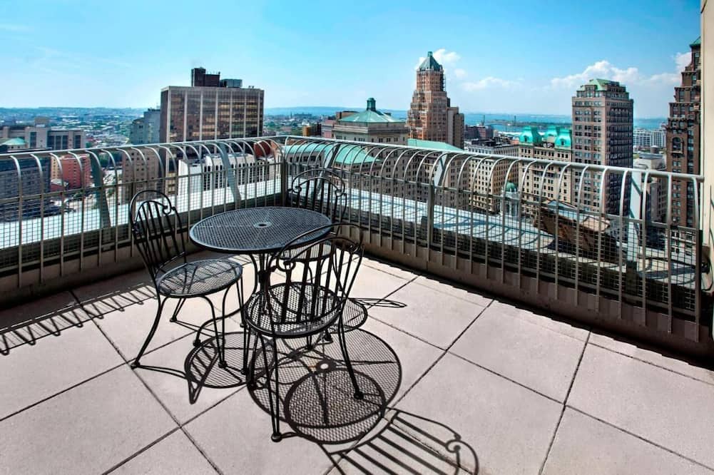 Downtown Brooklyn House | 2 Connecting Suites at a 4⭐️ Hotel
