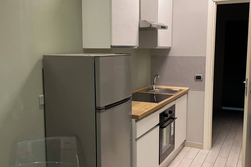 San Salvario Apartment | Two-room apartment with completely new kitchen 10 minutes' walk from the center of Turin