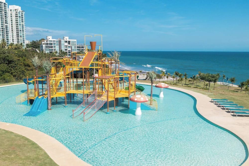 El Palmar Villa | This villa is a 4 bedroom(s), 4 bathrooms, located in Casamar, Panamá Oeste Province.