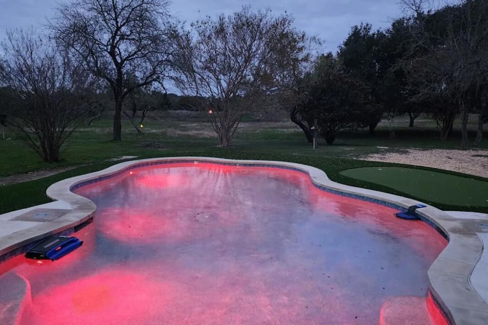 Seguin House | Pinnacle Wildlife Ranch -Main House