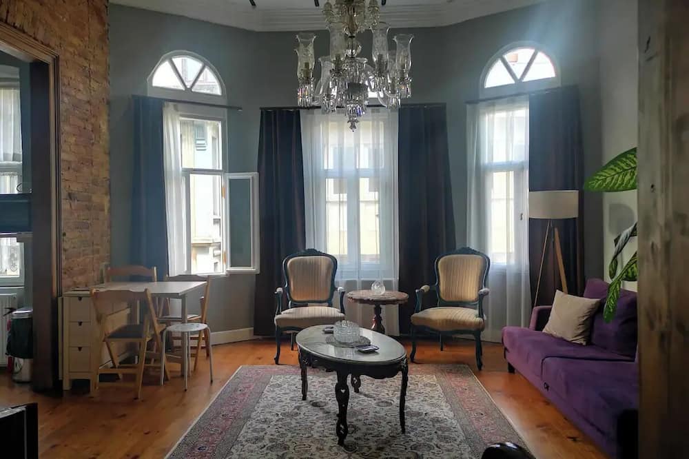 Galata Apartment | 3rd floor 3+1, 2 bathrooms, Galata tower with balcony 20 steps