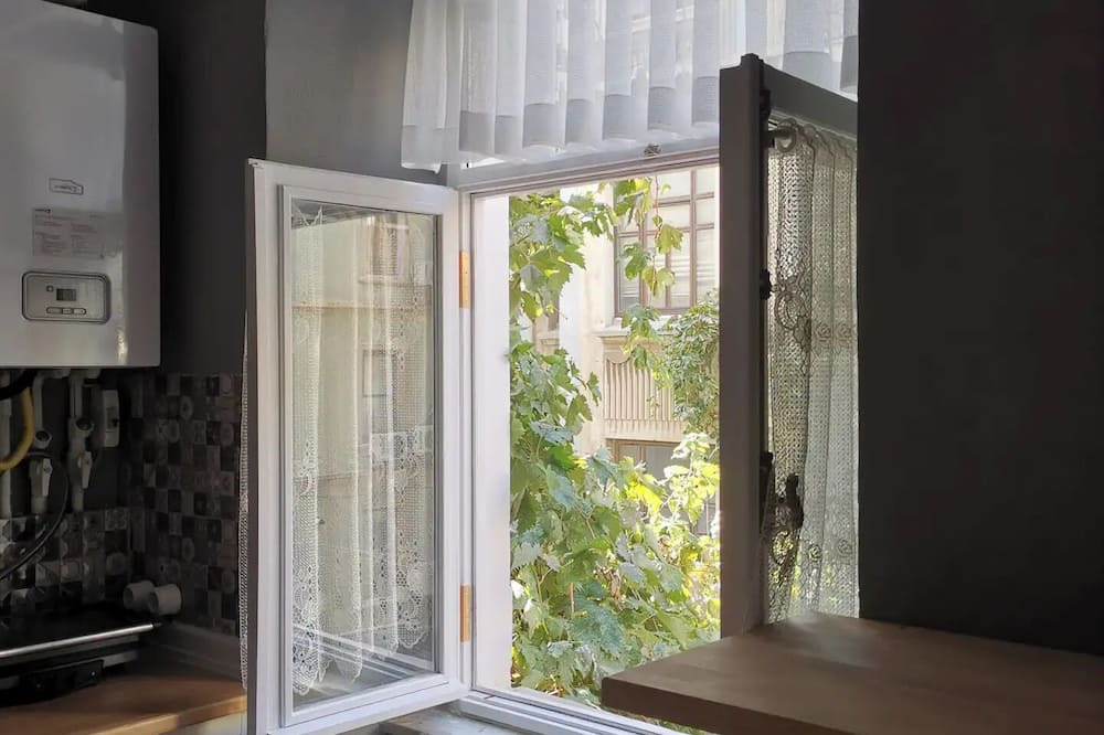 Galata Apartment | 2nd floor 3+1, 2 bathrooms, Galata tower with balcony 20 steps
