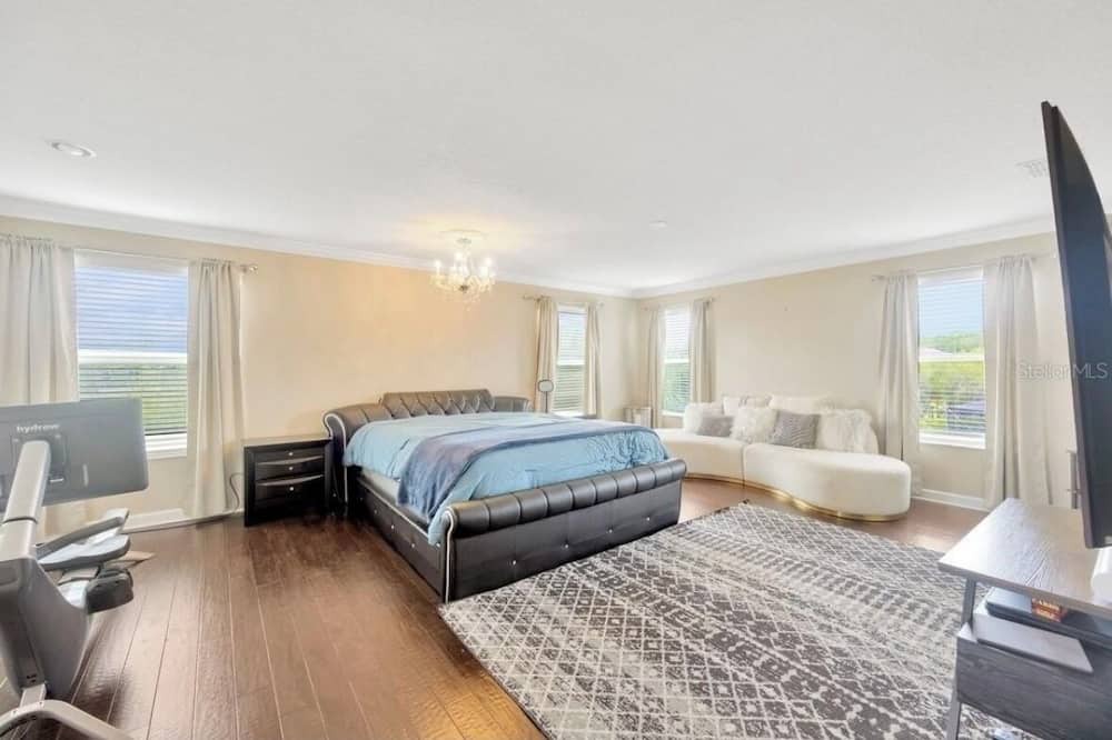 Live Oak Preserve House | Spacious 6 bedroom house with pool and grotto, movie theater room, AC and Wifi.
