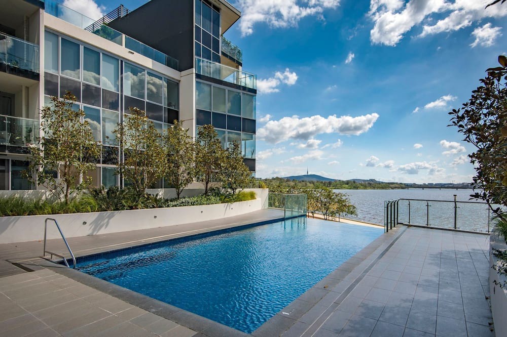 Kingston Apartment | Lake View Apartment in Kingston