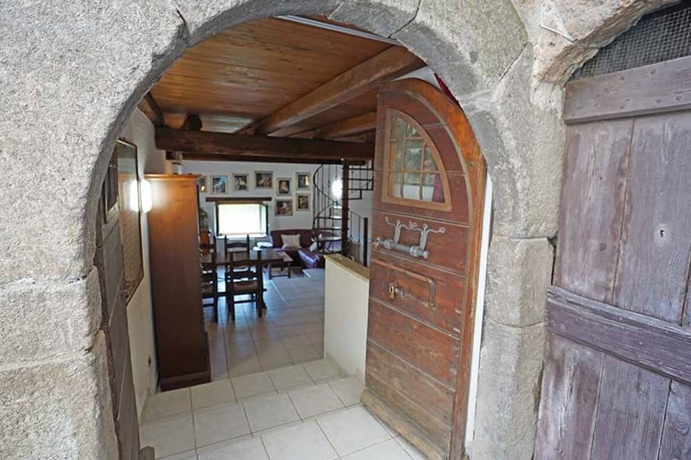 Blera House | Auch zu Kaufen: Antikes Haus Nahe Rom mit Katakombe - Nr. 88 - Auch zu Kaufen: Antikes Haus Nahe Rom