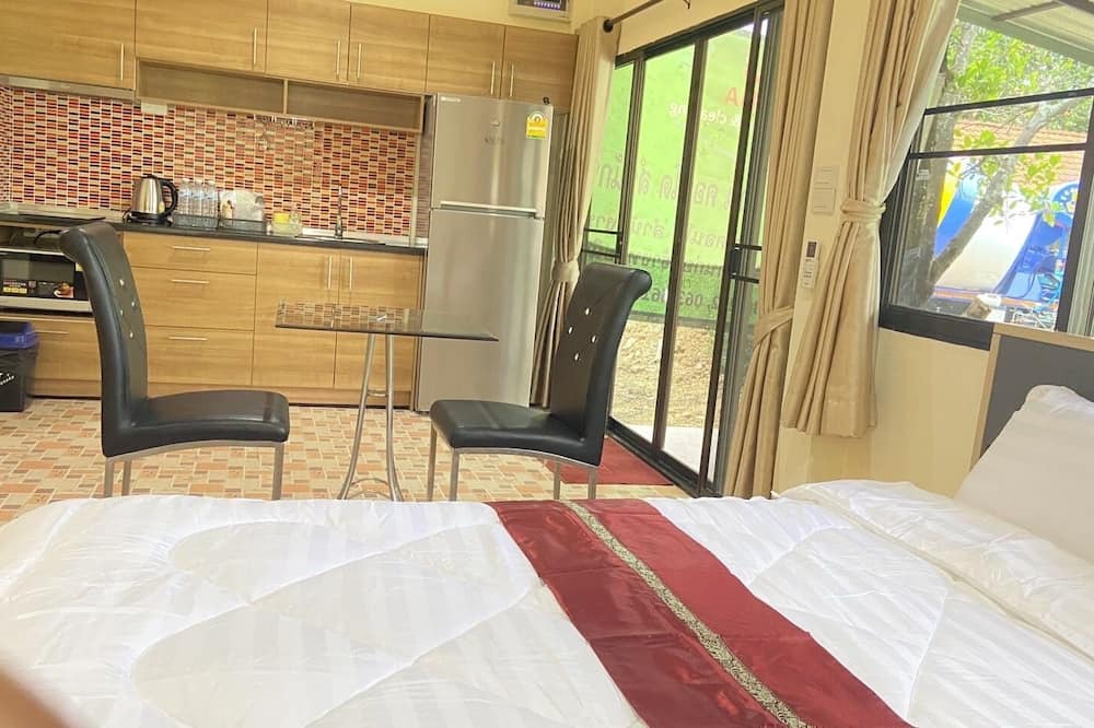 Hang Dong Apartment | Fully furnished 32 SQM studio with kitchen, wifi and pool access.