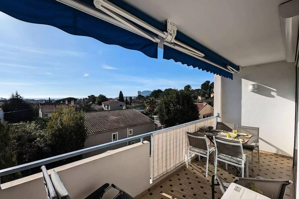 Tamaris Apartment | Sand and Chopin Residence - 3 Rooms for 6 People
