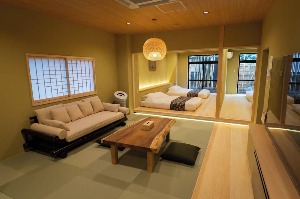Namba House | Gold RoomOpening July 2024Osakas only Omotena - KinnomaOpening July 2024 Osakas only Omotenashi Japanese inn /Osaka Ōsaka