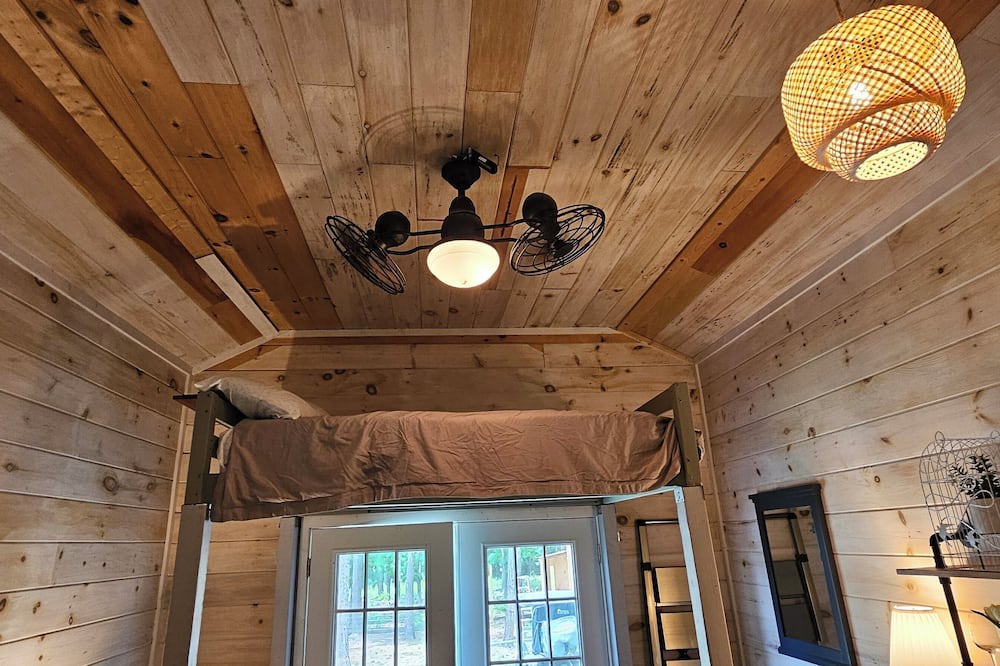 Newport House | Robins Roost Tiny Home in York SC