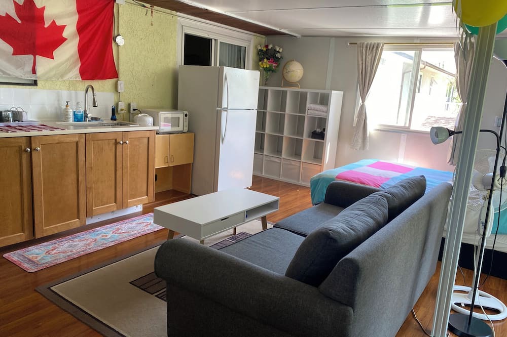 Guildford Apartment | Cozy and clean