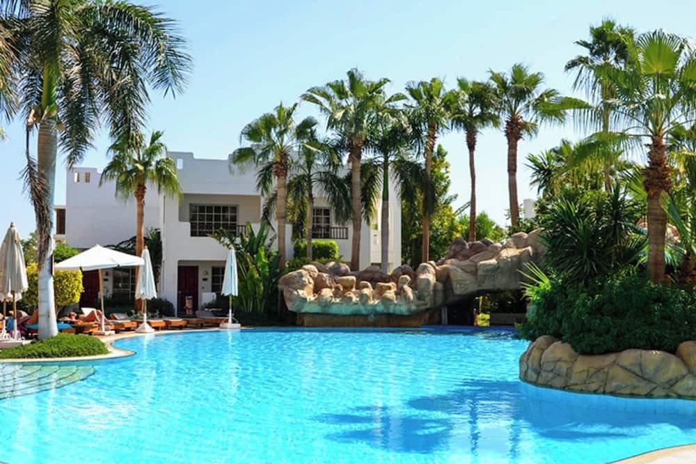El Hadaba Apartment | Elegant 1BR apartment New section in Delta Sharma Resort