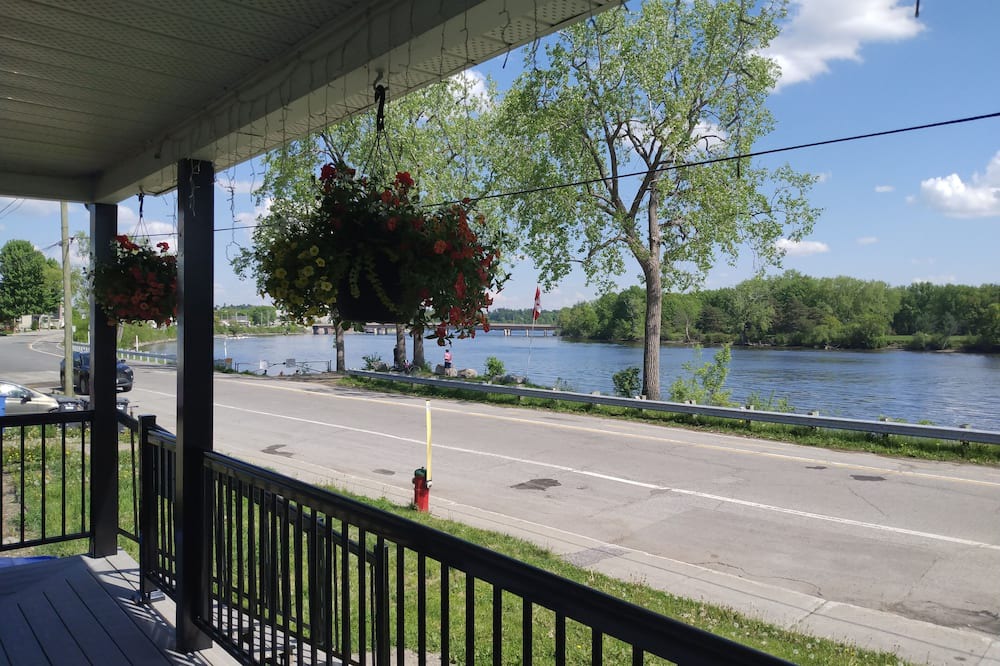 Downtown Gatineau Apartment | Waterfront apartment 10min to Ottawa