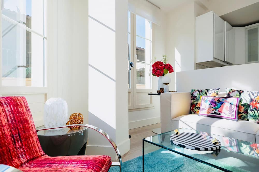 Centro - Sagrario Apartment | The Bowery Granada