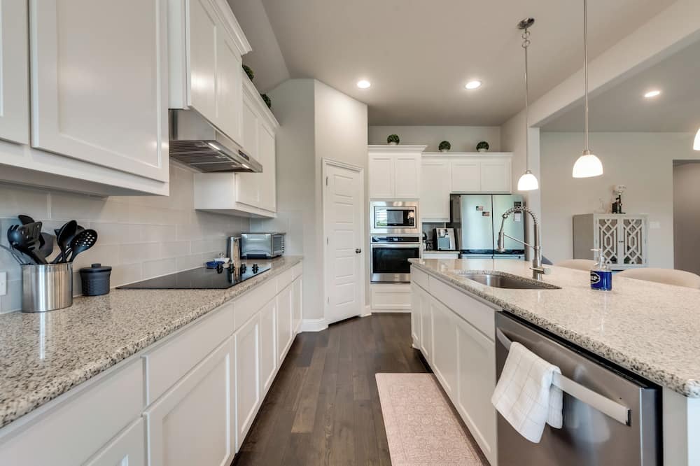 Keene House | Classy 2334 square foot Luxurious Home