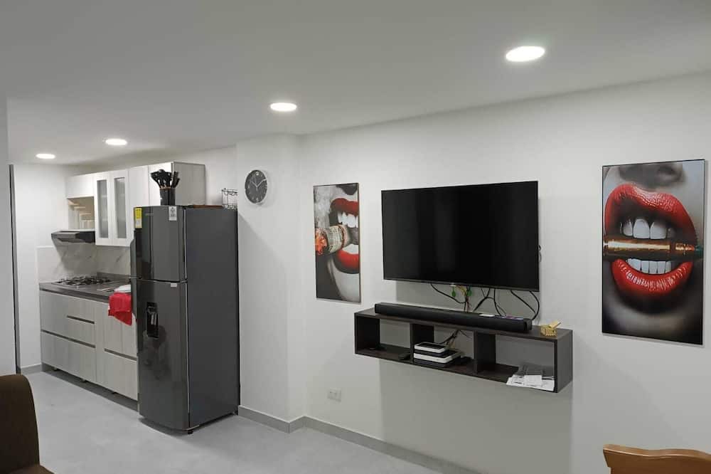 Guayabal Apartment | Cozy 1-bedroom apartment in charming Itagüi with WiFi