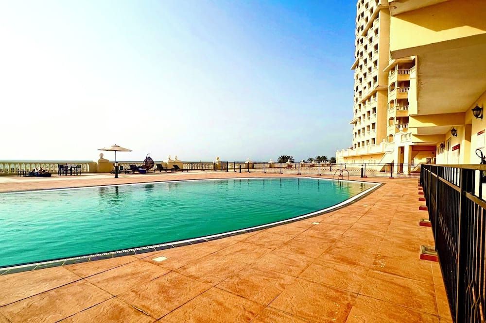 Al Hamra Village Apartment | Vibrant cosy Studio on Ras al Khaimas gorgeous beach.