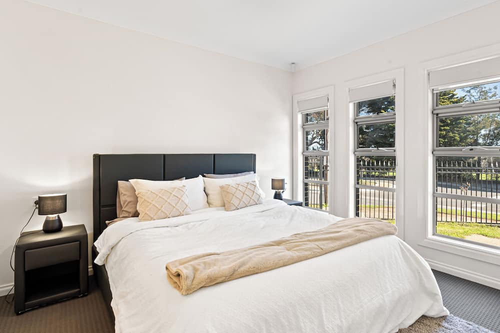 Clearview House | Ultra Luxury Mansion Near Adelaide CBD
