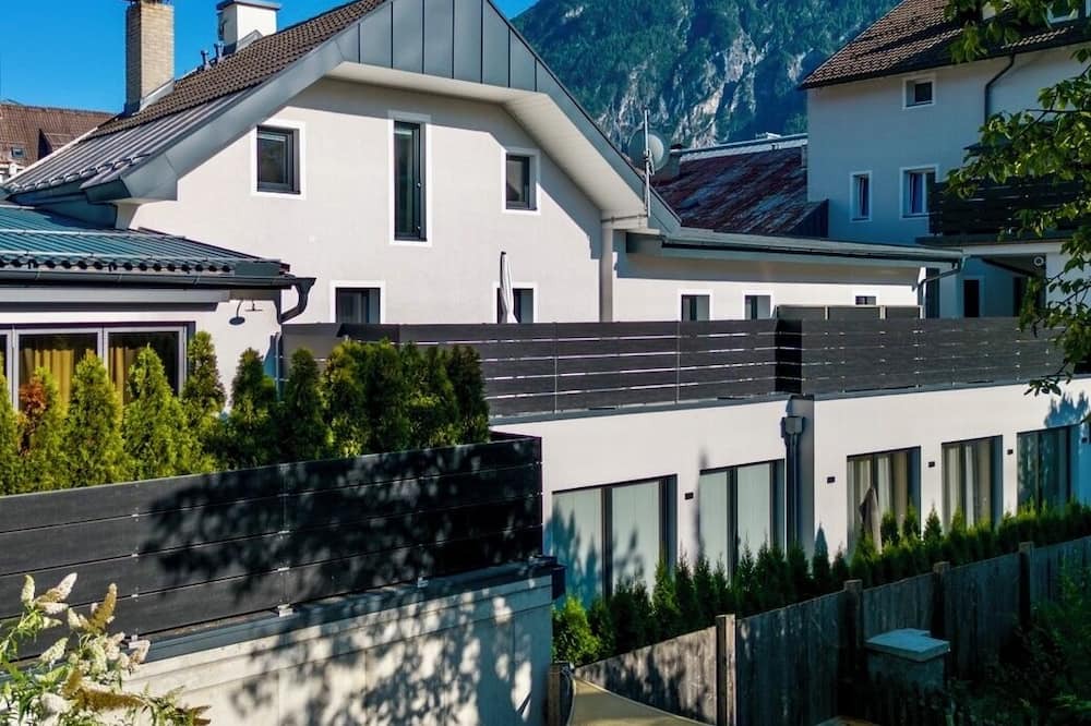 Lienz House | The Zuegg Suites stand for premium living between Isel and Rauchkofel.