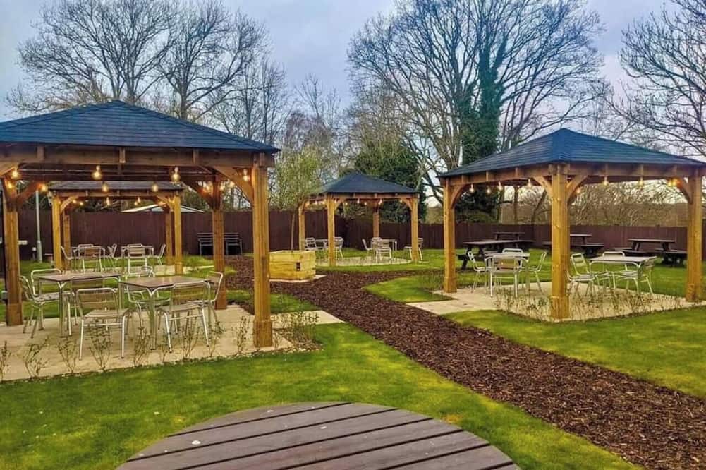 Hastings RV Rental | HO58B Coghurst Hall Hastings